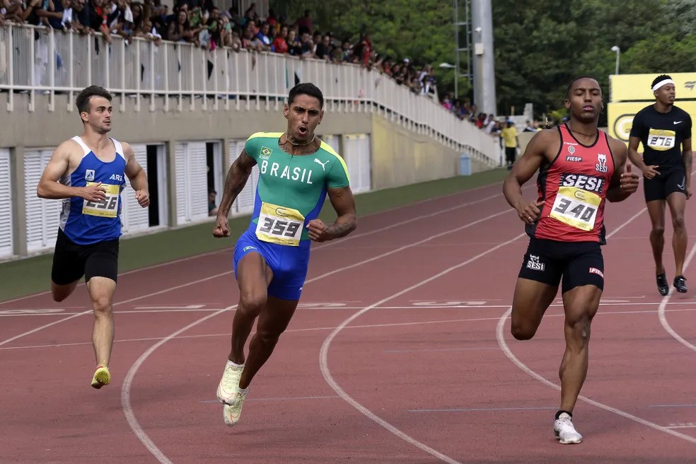 Venceu a prova dos 100m no Troféu Brasil e conquistou a melhor marca de sua trajetória |