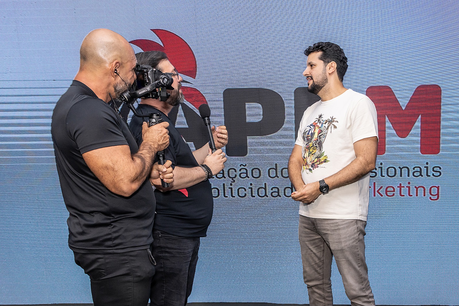 Gustavo ganhou sete prêmios no evento Festdigital 2024 – Online e Áudio |