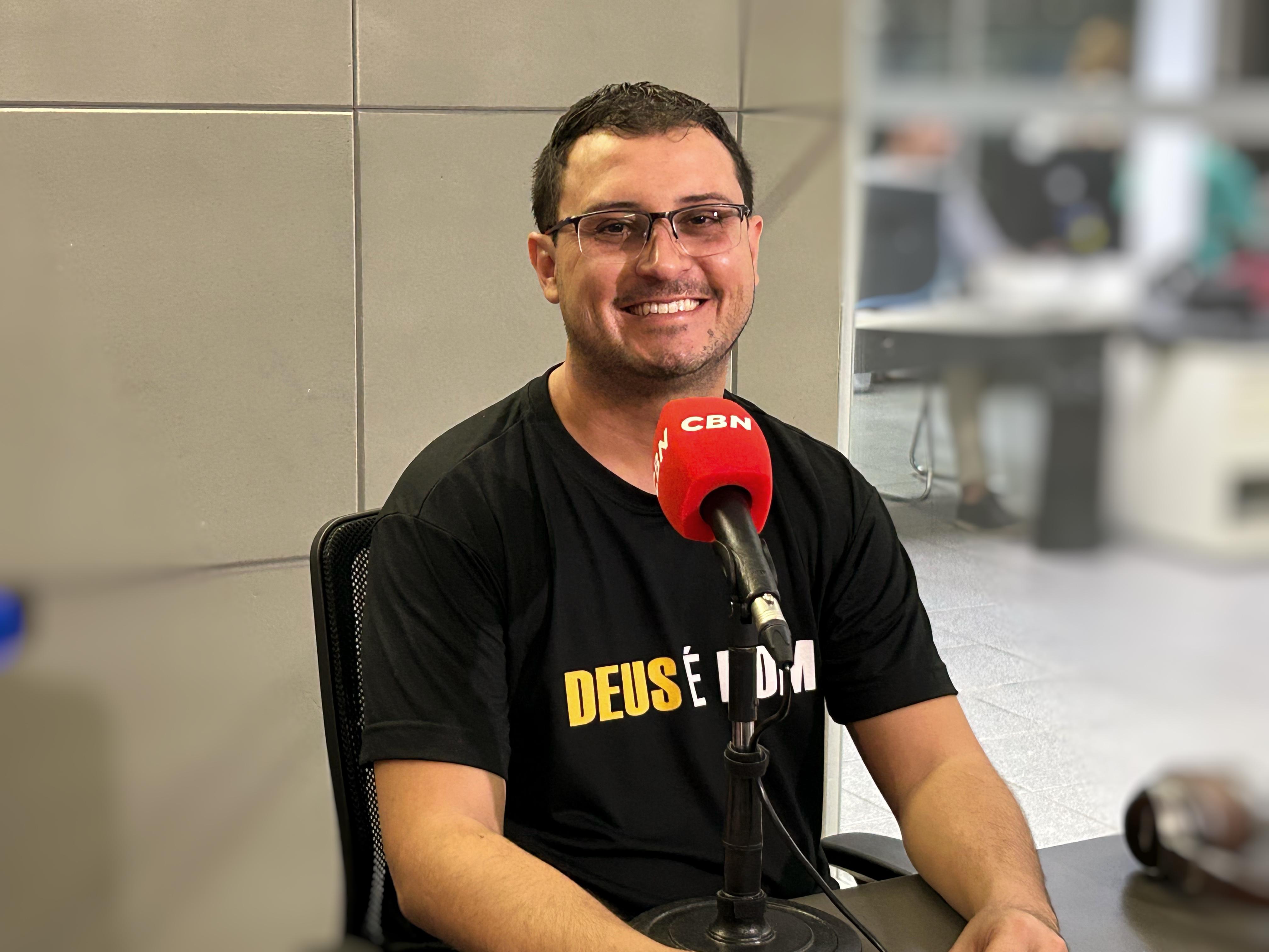 Candidato Matheus Perussi (MDB) participou de sabatina realizada pelo Portal g1 Presidente Prudente e Região e pela rádio CBN Prudente nesta quinta-feira (12) |